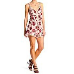ASTR The  Label Romper Floral Boho Crochet Inset Romper Cream M